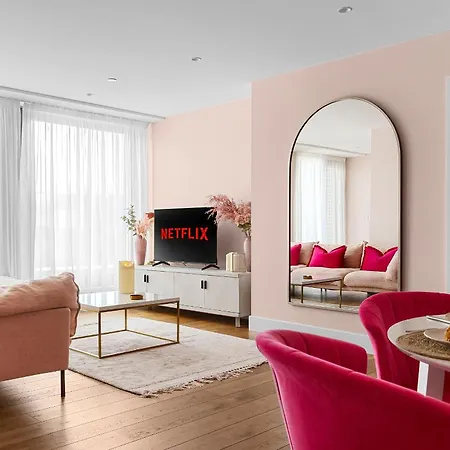 Διαμέρισμα Lux City Centre,Riverside,Wifi,Netflix,2Bd-Ensuite,Bosch Coffee Machine Γιορκ