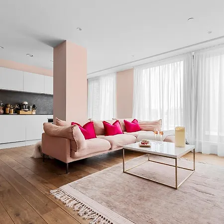 Apartment Luxurious, Centre Location, Parking On Request The Pink Palace At Ryedale House *