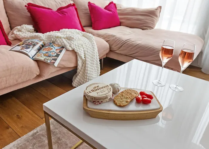 Luxurious, Centre Location, Parking On Request The Pink Palace At Ryedale House Appartamento York